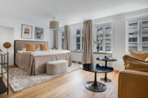 Sanders Regent - Precious One-Bedroom Apartment Near Central Square